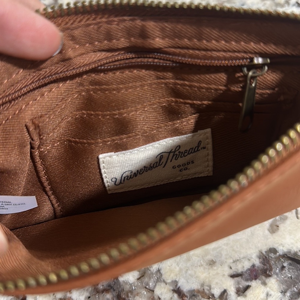 Universal Thread Goods Co. Small Brown Zip Wristl… - image 5